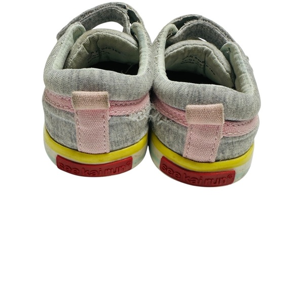 See‎ Kai Run Toddler Size 5 Rainbow Gray Sneakers Hook & Loop Strap - Picture 6 of 12